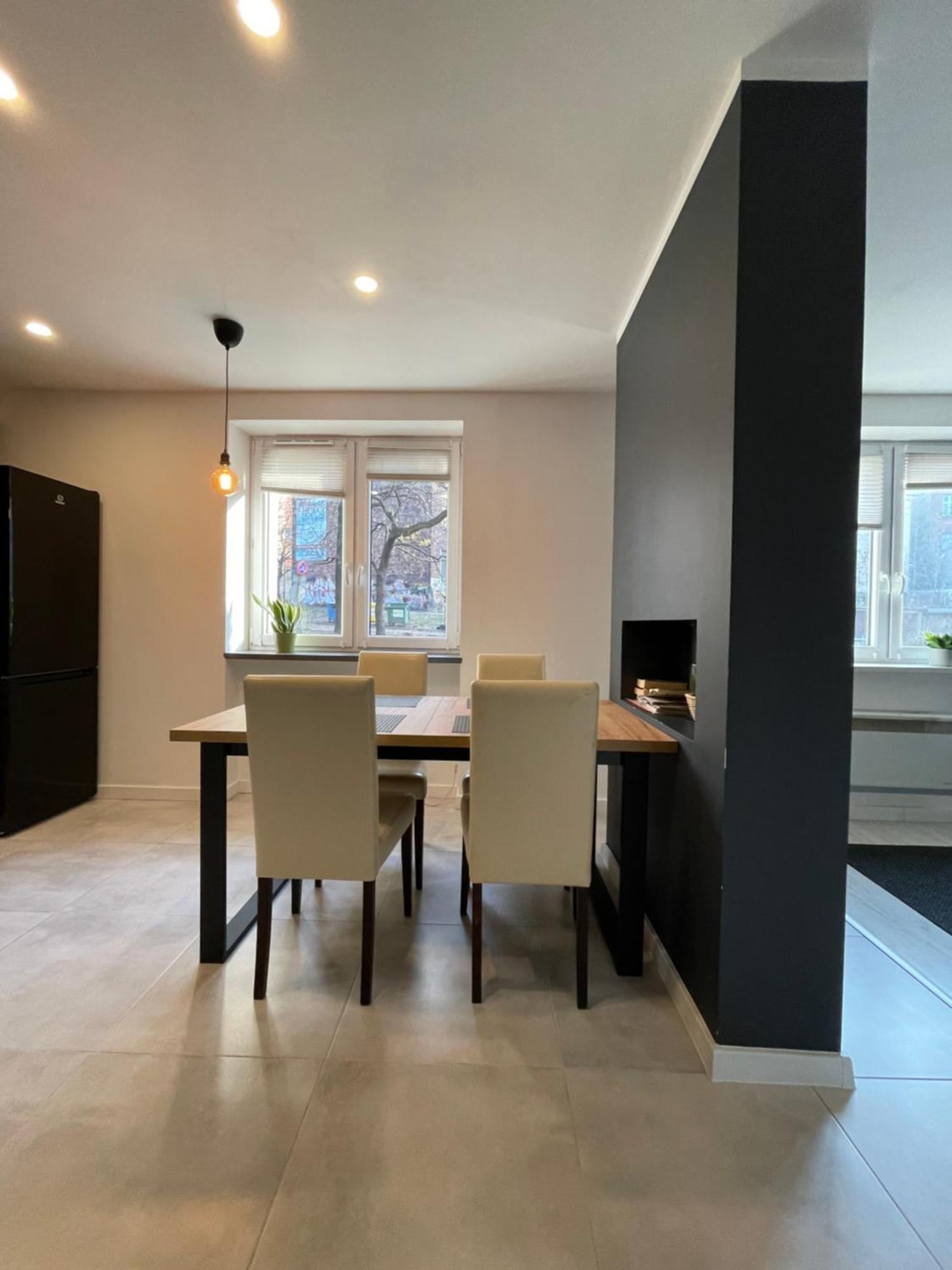 MISVEST Karol IX Apartment Zabrze Bagian luar foto