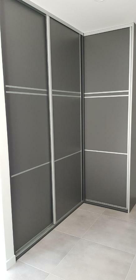 MISVEST Karol IX Apartment Zabrze Bagian luar foto
